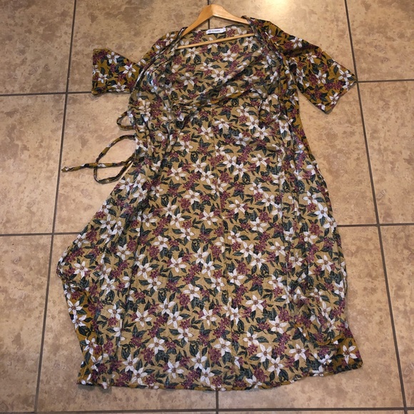 Sold on Mercari! Anthropologie Wrap Dress - Picture 4 of 11